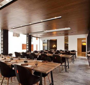The Waterhouse At South Bund Hotel 4*