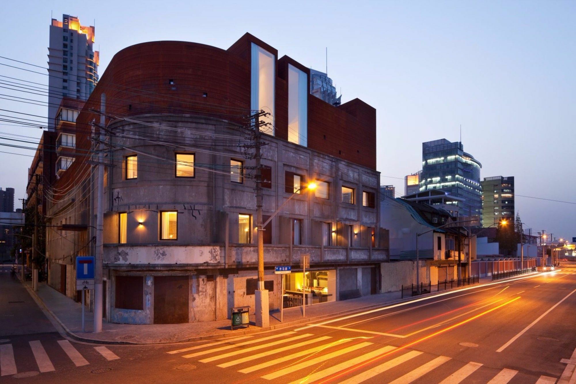 The Waterhouse At South Bund Hotel 4*